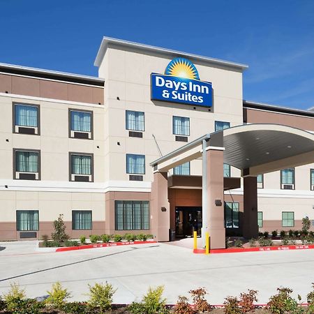 Days Inn & Suites By Wyndham Houston Nw Сайпръс Екстериор снимка