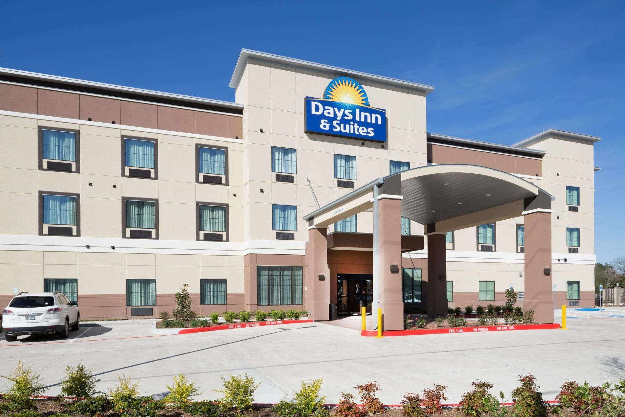 Days Inn & Suites By Wyndham Houston Nw Сайпръс Екстериор снимка